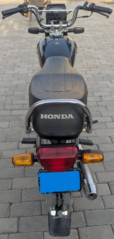 Honda CD 70 2024