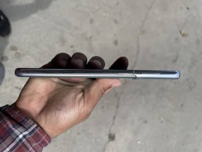 s21 plus 128 gb total jeniun condition 10 by 9