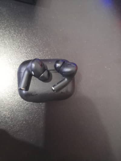 AIRPORT PRO + free charger