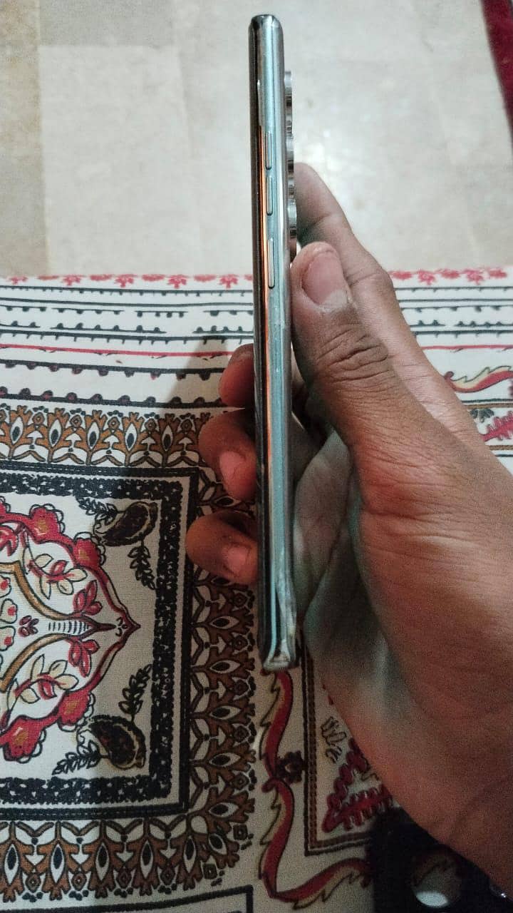 tecno camon 40 pro 2