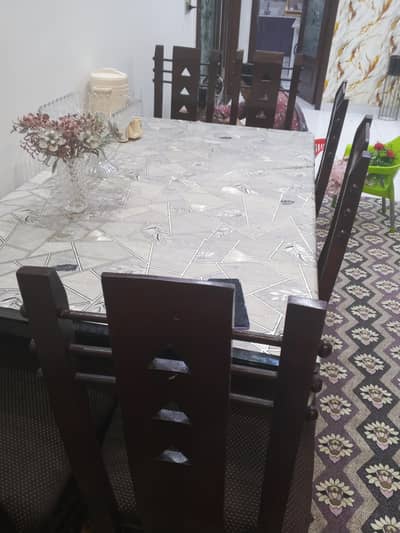 6 seater dining table