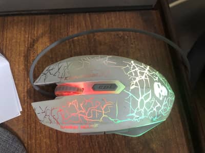 Kuiyn gaming Mouse T6  & colour changes