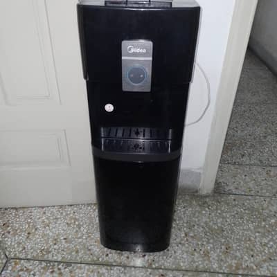 Best condition midea water dispenser for sale