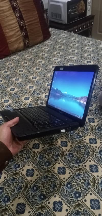 Toshiba i3, 2nd generation