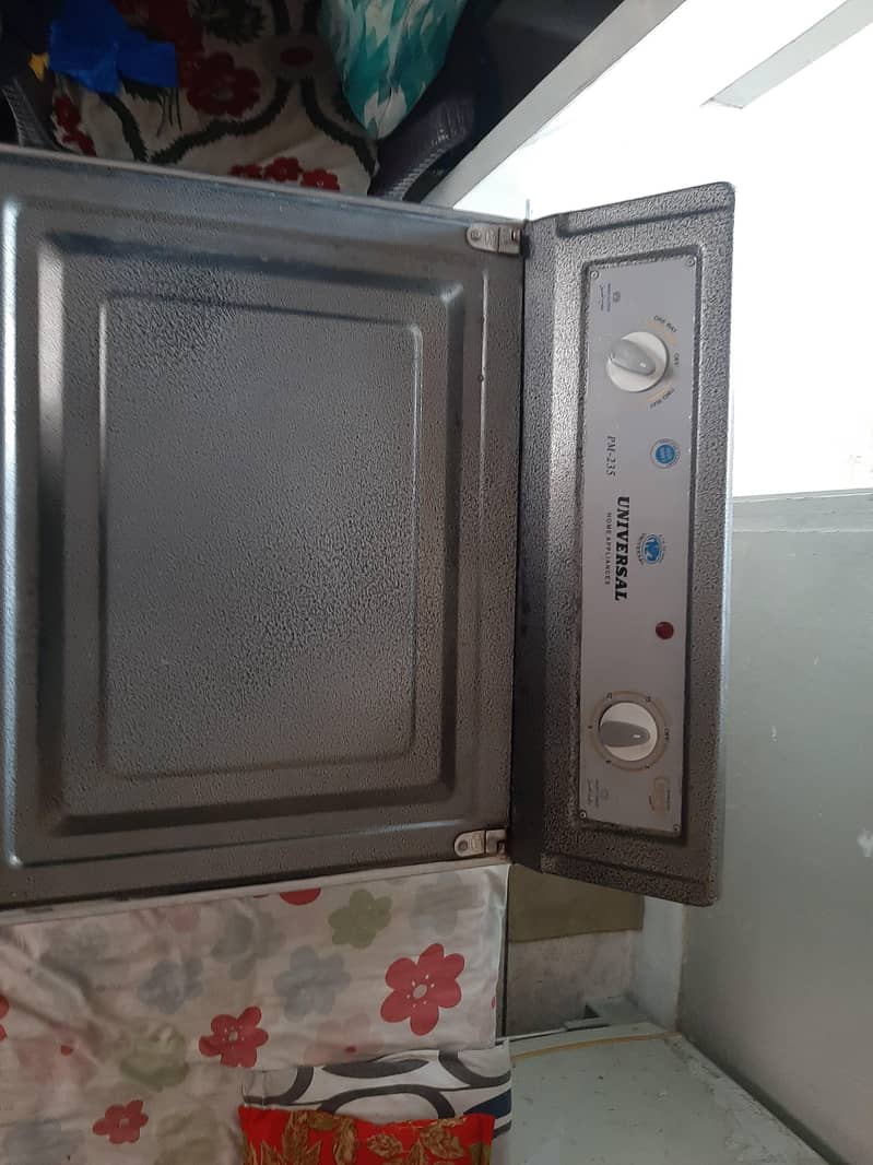 Universal Washing machine 4