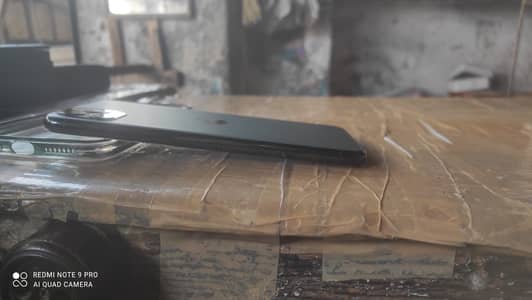 95 battery halath ha or total janman ha one hand use howa ha koi issu