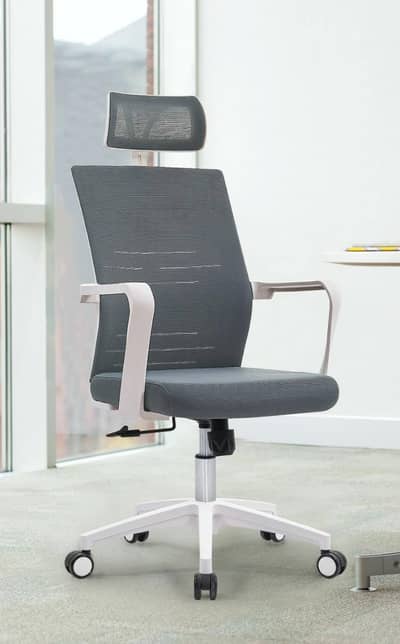 Revolving chair/Office chair/Computer Chair/Executive Chairs/visitor