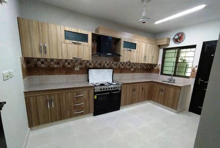 4-Bedrooms Flat For Sale In Askari-11 Lahore
