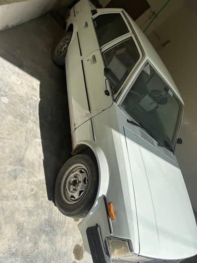 Toyota Corolla ke70 1982