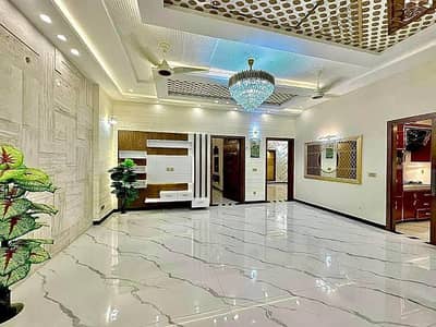 Renovated 200 Yard G+1 House Corner West For Sale Gulshan Iqbal Block 10A Opposite Aladin Park