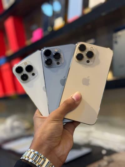 256 gb 90 plus battery health water pack brand new condition