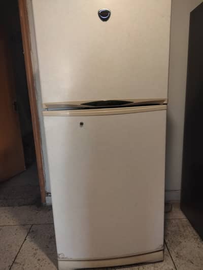 Singer refrigerator for sale at a low price