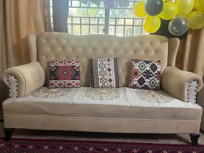 Luxury 7-Seater Tufted Sofa Set with Matching Tables & Cushions