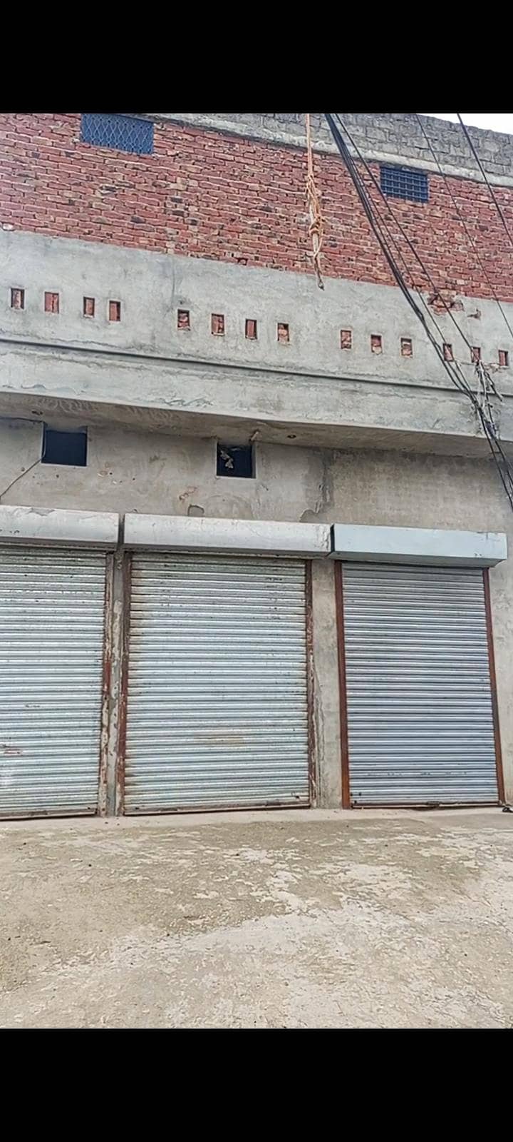 دکانیں اور مکان برائے فروخت ہے 7