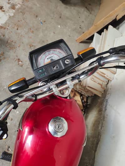 CD 23 Model 03186558243 ya phone number ha