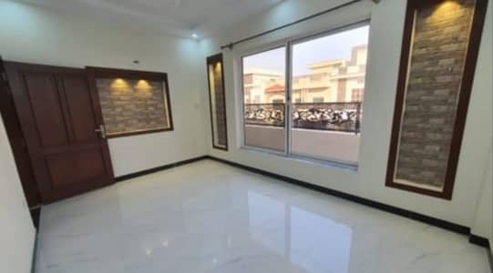 G-13 Full House Double Unit 25x40 Near All Facilities.