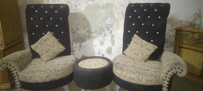 i am celling cofe chairs