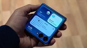 Samsung Mobile Z Flip 7