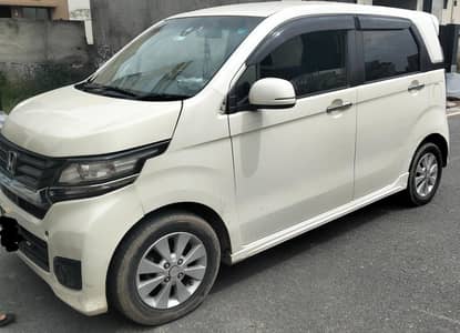 Honda N WGN 2014, Family used with excellent fuel average