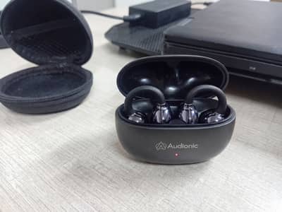 Audionics Earcuffs (Limited Edition)