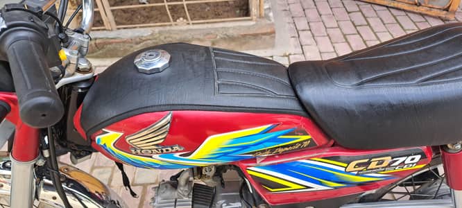 HONDA CD70 2K21