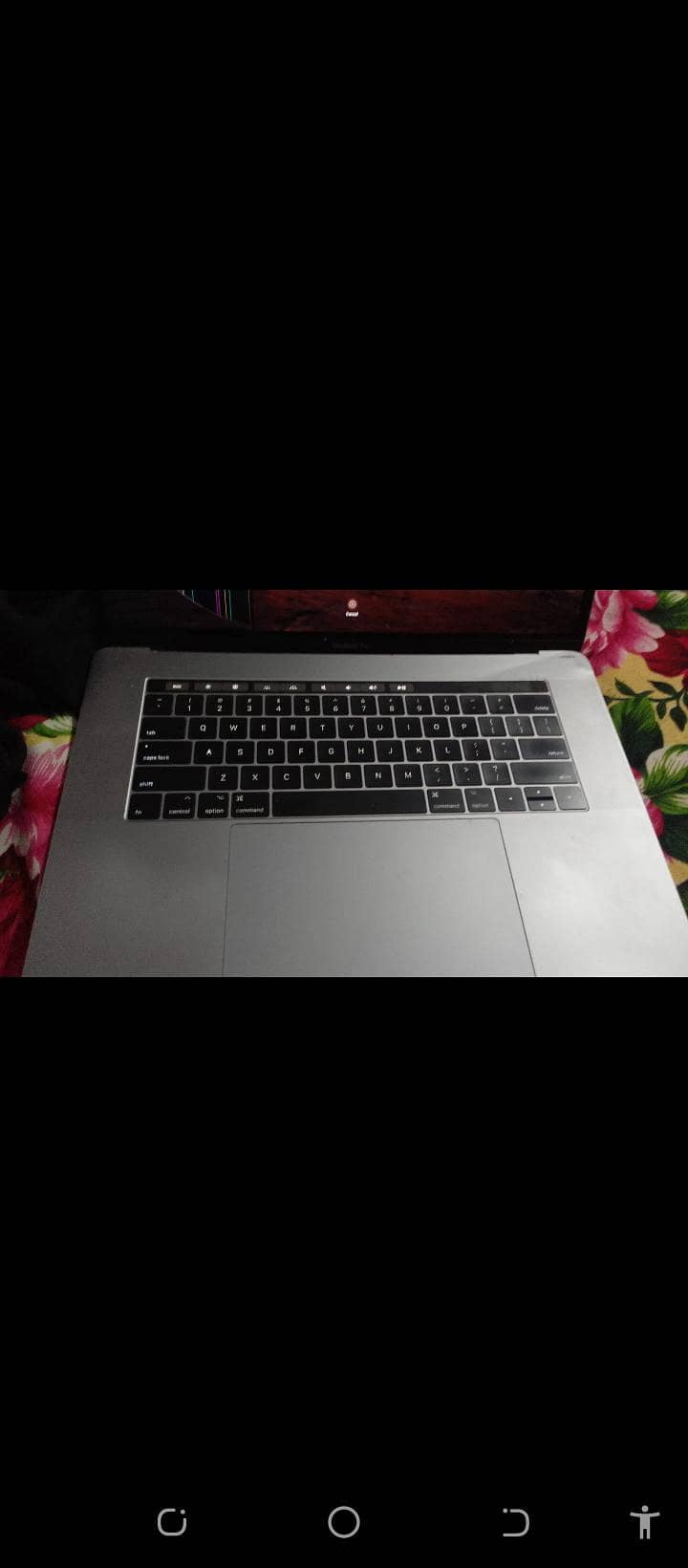 Apple MacBook 1