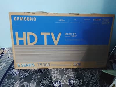 Samsung 32" T5300 Full HD HDR Smart TV - 32T5300