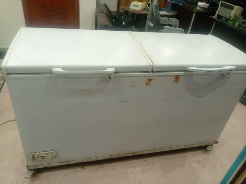 Deep freezer Waves 1