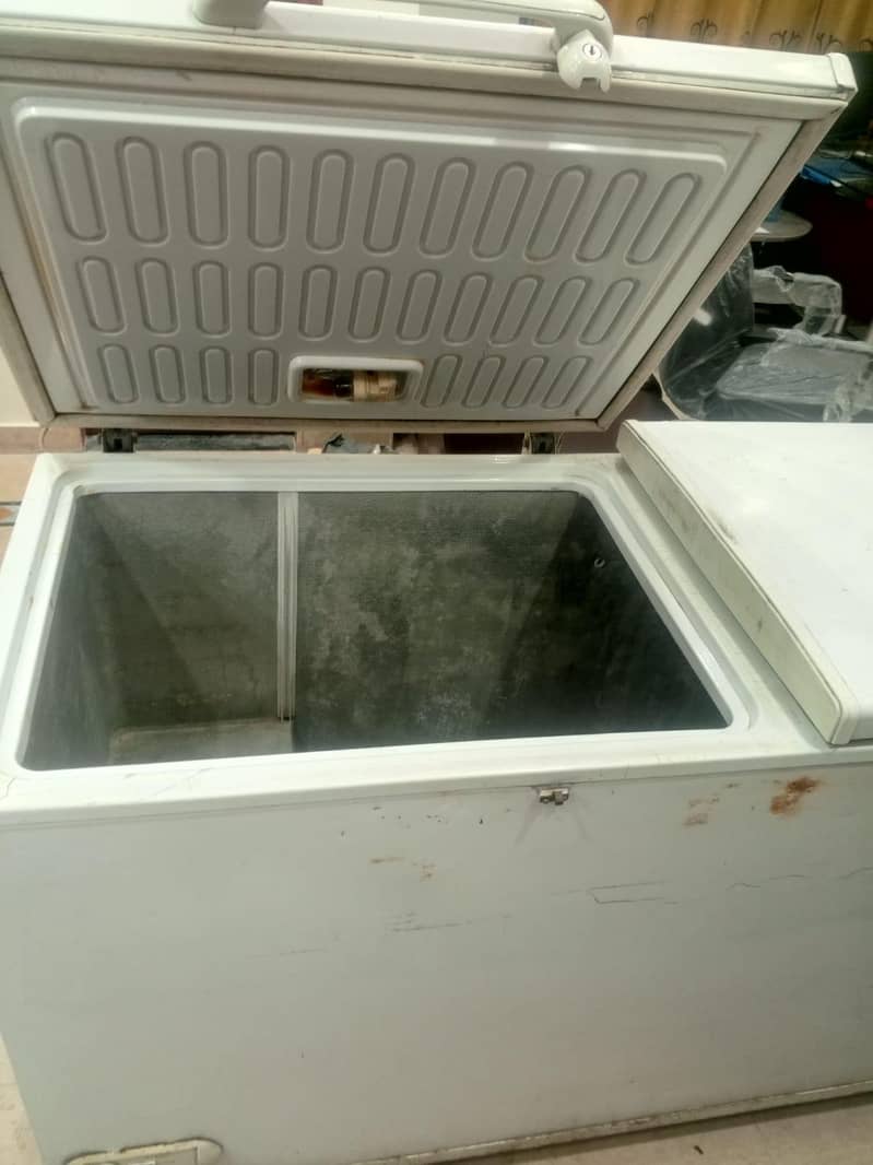 Deep freezer Waves 5