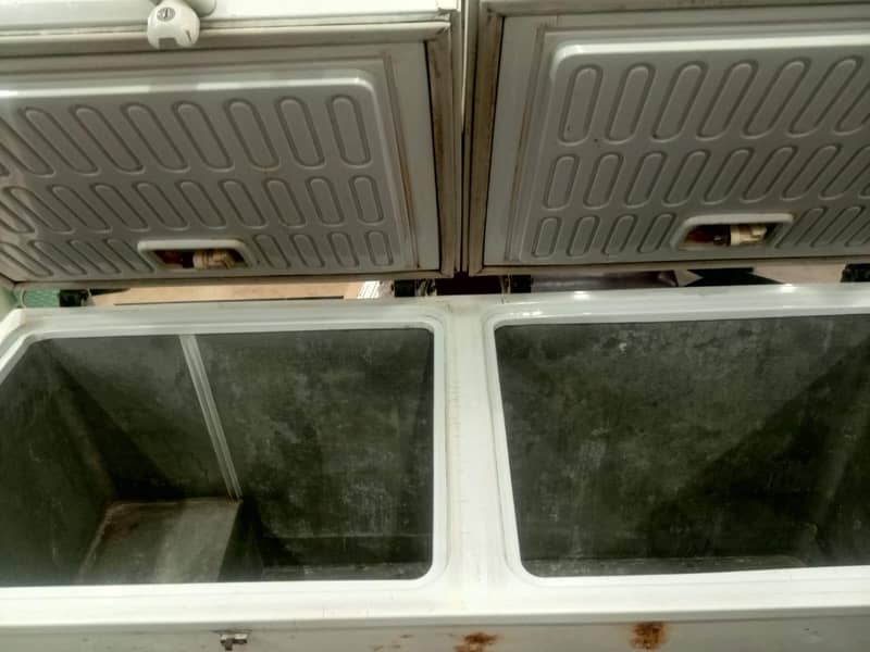 Deep freezer Waves 7