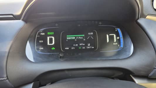 pal white 2021 ka model ha 2024 ki registration