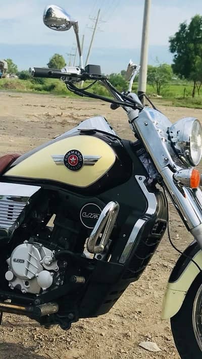 UM Commando Classic 300 similar to Harley Davidson Fatboy