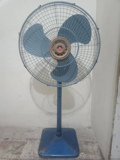 royal pedestal fan
