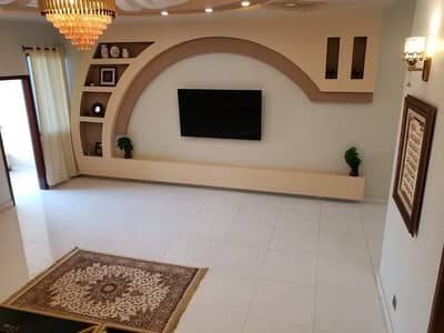 2B DD available for rent First floor Portion