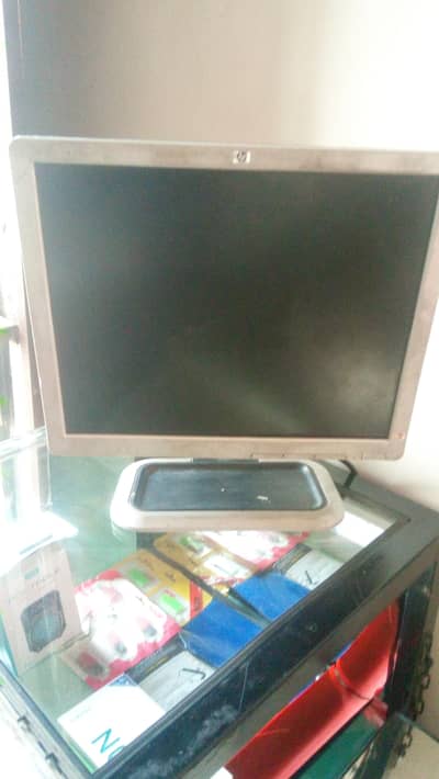 del core due 2GB RAM 500 GB hard keyboard mouse LCD