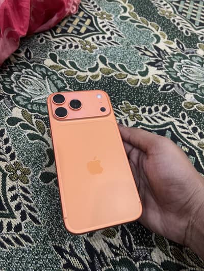 Iphone 17 pro max 256gb (BH 100% 84 cycle) with box and original cable