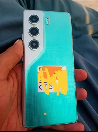 Tecno Camon40 Pro
