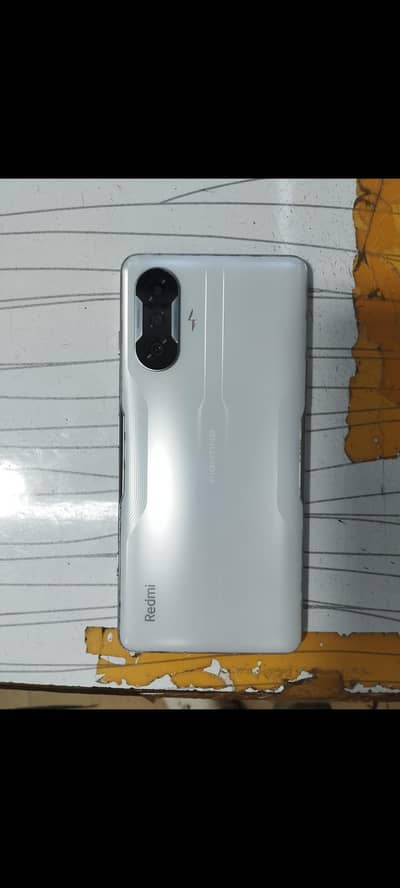 Redmi k40 gaming 12/256 dual approved
