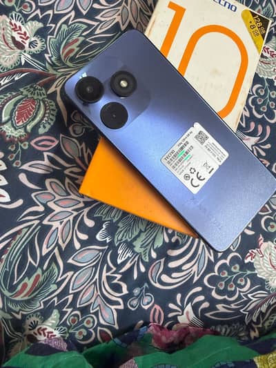 Tecno spark 10 128 gb
