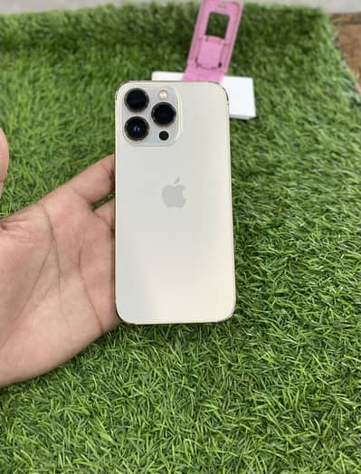 iPhone 13pro pta