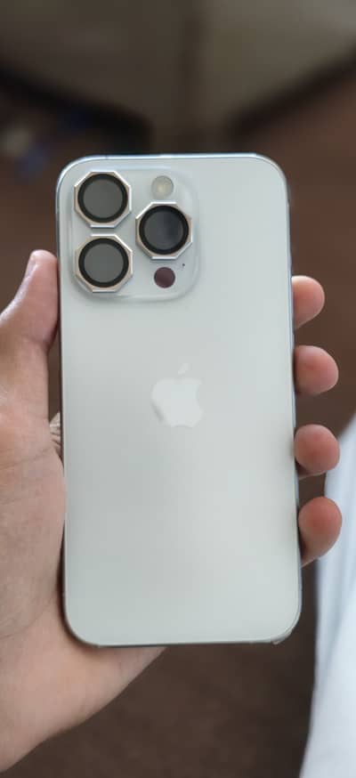 Iphone 15 pro (Factory unlock) 128gb