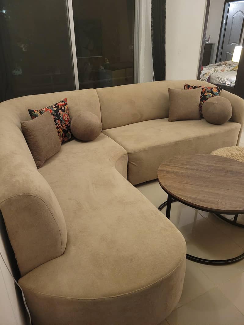 Modren L shape sofa 1