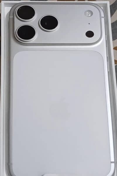 17 Pro max 512 new Non PTA