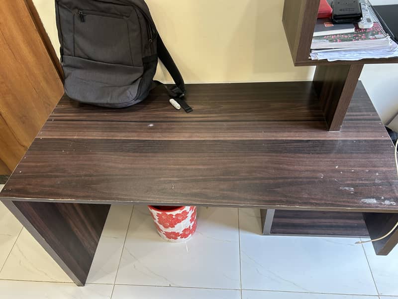 Study table and bookshelf 4