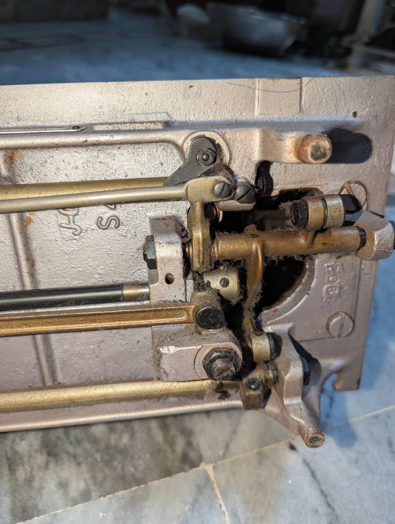 sewing machine from US 1