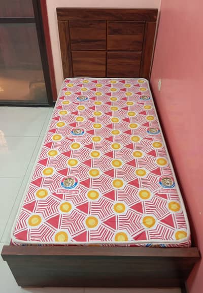 single bed with mattress