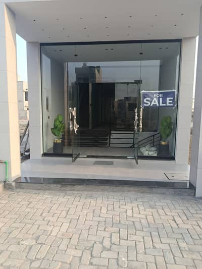 3MARLA BEAUTIFUL COMMERCIAL BUILDING FOR SALE IN AL KABIR PH 2
