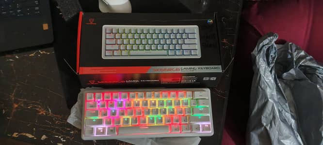 New box pack gaming mechanical keyboard and shift tuches colour white