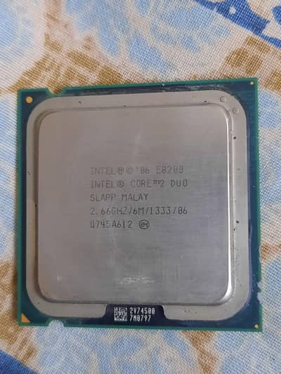 Intel core 2 duo E8200 2.66GHz