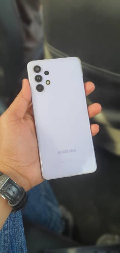 Samsung A32 contect whatsapp only 03244114023